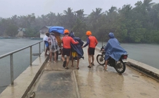 Siêu bão tấn công Philippines