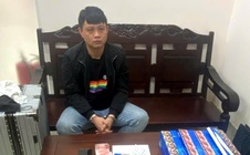 Một đối tượng người nước ngoài bị bắt khi đang làm thủ tục nhập cảnh vào Việt Nam