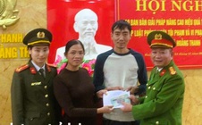 Bất ngờ nhận 100 triệu đồng từ tài khoản lạ, nữ giáo viên liền báo công an