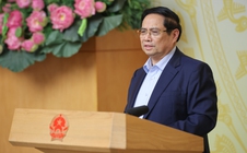 Thủ tướng: Không để doanh nghiệp phải "xin cho" và đi lại nhiều lần