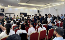 Phá đường dây kinh doanh đa cấp Meta Whale lôi kéo gần 2.000 người tham gia