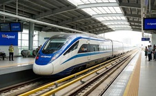 Vì sao Vingroup rút đăng ký làm đường sắt tốc độ cao Bắc – Nam?