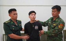 CLIP: Biên phòng Tây Ninh bắt đối tượng giết người ở TPHCM định trốn qua Campuchia