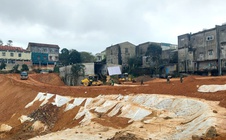 Công trình chống sạt lở ở Khe Sanh "chạy nước rút", người dân vui mừng trở về nhà