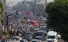 Mạnh tay siết chuẩn khí thải với xe đời cũ