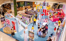 Nhiều hoạt động hấp dẫn tại Ngôi nhà Giáng sinh LEGO