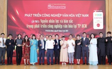 Phát triển công nghiệp văn hóa: "Trồng người" ngay từ bây giờ!