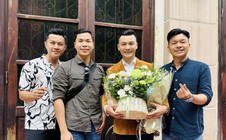 Nguyễn Trực, Thế Hưng – 2 ca sĩ nhóm Lạc Việt tốt nghiệp thanh nhạc loại xuất sắc