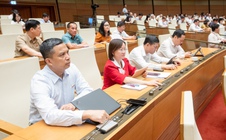 Quốc hội thông qua sửa đổi, bổ sung Hiến pháp với tỉ lệ tán thành 100%