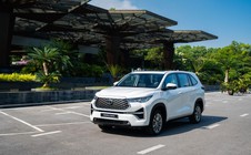 Khách hàng Việt tin tưởng gắn bó với xe hybrid, lý do là gì?