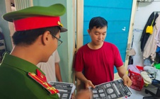 Người dân sống ở chung cư TP HCM được hướng dẫn quét mã QR phòng chống cháy nổ