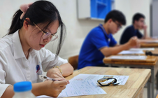 Bộ GD-ĐT thông tin về phổ điểm thi tốt nghiệp THPT 2025