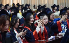 Tốt nghiệp trong bối cảnh mới, sinh viên hành chính công có nhiều cơ hội việc làm