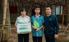 500 triệu đồng từ livestream đầu tiên của Sunshine Group đã đến tay 2 hoàn cảnh đặc biệt ở Thanh Hóa
