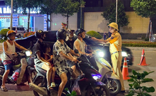 Xử lý 141 thanh, thiếu niên đua xe trái phép, mang theo hung khí tại một tỉnh chỉ trong 1 đêm