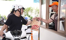 Highlands Coffee ra mắt mô hình Drive-Thru đầu tiên trong ngành đồ uống