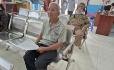 Nghĩ về trợ cấp hưu trí xã hội...