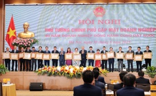 LPBank đón nhận Bằng khen của Thủ tướng tại Hội nghị “80 năm doanh nghiệp đồng hành đất nước”