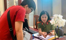 Giả danh nhân viên bưu điện gọi điện, nhắn tin lừa đảo