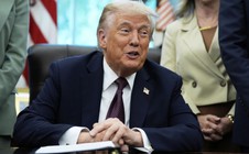Tổng thống Donald Trump kiện New York Times, đòi bồi thường 15 tỉ USD