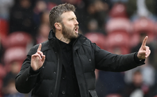 Man United bổ nhiệm Michael Carrick làm HLV trưởng đến hết mùa giải