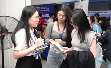 Không thể tùy tiện