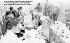 Báo in ngày 3-1: Tất bật kiếm thêm thu nhập mùa Tết