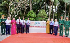 Ngày đặc biệt trên đảo tiền tiêu