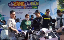 Người dùng TP HCM hào hứng trải nghiệm, quyết định lên đời xe điện VinFast ngay trong ngày
