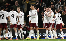 Nóng bảng xếp hạng Ngoại hạng Anh: Arsenal bứt tốc, dàn "đại gia" sẩy chân