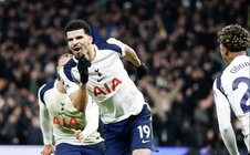 Solanke ghi siêu phẩm kiểu "bò cạp", Tottenham cầm chân kình địch Man City