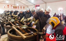 Lạ lùng phong tục Tết Trung Quốc