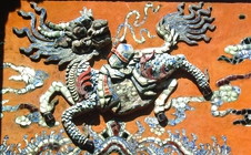 Long mã linh vật độc đáo