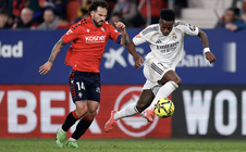 Real Madrid gục ngã phút bù giờ tại La Liga