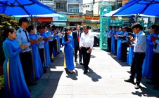 Chủ tịch UBND tỉnh Khánh Hòa thăm và làm việc tại Công ty Yến sào Khánh Hòa