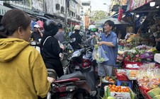 Một số mặt hàng cúng Thần Tài giá cao gấp đôi ngày thường