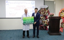 Vietcombank hỗ trợ 1 tỉ đồng thiết bị y tế tại Hóc Môn và Củ Chi