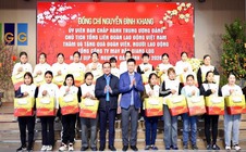 Chủ tịch Tổng LĐLĐ Việt Nam trao gần 400 xuất quà tới công nhân khó khăn tỉnh Bắc Ninh