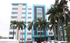 Khu điều trị hàng trăm tỉ đồng làm mãi chưa xong