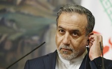 Iran “điểm mặt” những tàu không được qua eo biển Hormuz