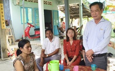 Thăm hỏi, động viên gia đình 2 nạn nhân tử vong do điện giật ở Cà Mau