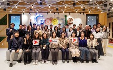 Bùng nổ xu hướng "giáo viên YouTuber" tại Hàn Quốc