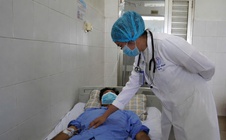 Bất ngờ "thủ phạm" khiến người đàn ông ở Cần Thơ bị da vàng như… nghệ