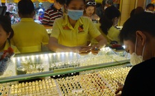 Giá vàng hôm nay, 27-3: Đột ngột giảm sâu