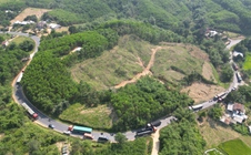 Quốc lộ 49: Nỗi ám ảnh mang tên xe đầu kéo