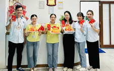 Nâng đãi ngộ để giữ chân người lao động