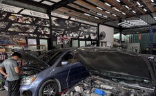 Xăng dầu tăng giá, làm sao chạy xe tiết kiệm hơn?