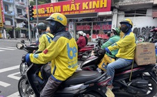 Hãng xe công nghệ đầu tiên hỗ trợ phí nhiên liệu cho tài xế