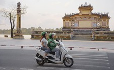 Các nền tảng số mở ra con đường giúp phụ nữ tiến tới độc lập tài chính