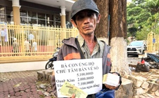 Ông lão bán vé số nghi bị thôi miên mất tiền nhận sự giúp đỡ bất ngờ